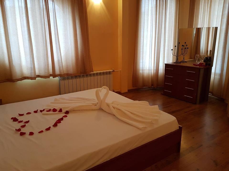 Hotel Queen Aydemir Luaran gambar