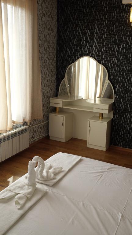 Hotel Queen Aydemir Luaran gambar